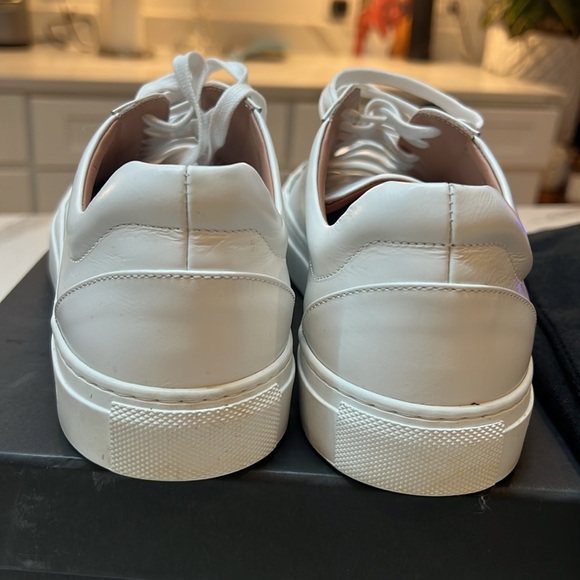 HUGO BOSS Low Cut white sneakers 39/9 LIKE NEW - Picture 4 of 6